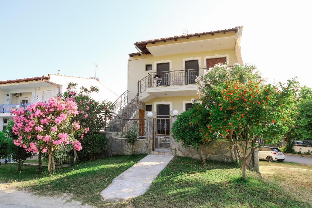 Roa Seaside Apartments Vergia Exteriér fotografie